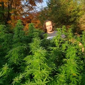 Meet your Posher, Eric